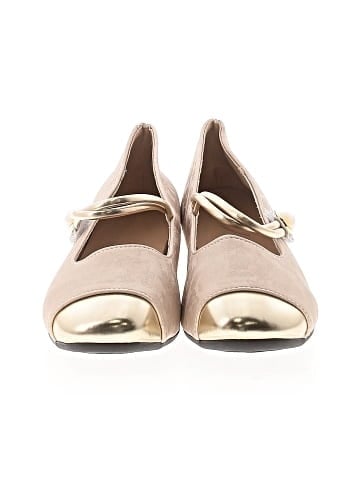 Unbranded Flats (view 2)