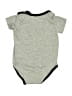 Nike Graphic Gray Short Sleeve Onesie 6-9 MO / 9 MO - photo 2