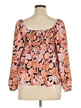 Liberty Love 3/4 Sleeve Blouse (view 2)