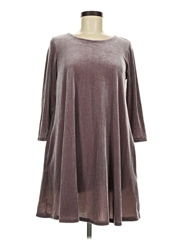 Agnes & Dora Casual Dress (view 1)