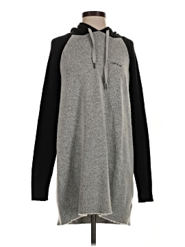 Romeo & Juliet Couture Poncho (view 1)