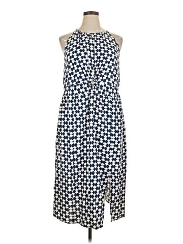 Ava & Viv Casual Dress (view 1)