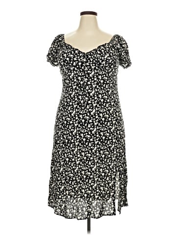 No Boundaries Casual Dress (view 1)
