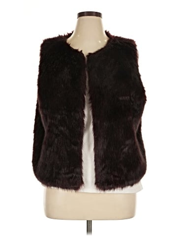 Olivia & Grace Faux Fur Vest (view 1)