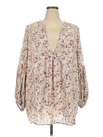 Festi 3/4 Sleeve Blouse (view 1)