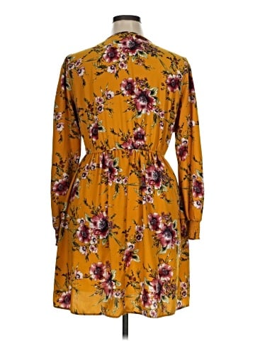 Xhilaration Casual Dress (view 2)