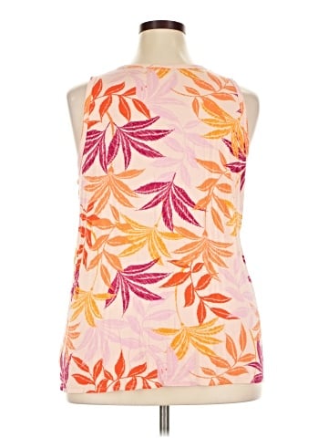 LUXE Sleeveless T-Shirt (view 2)