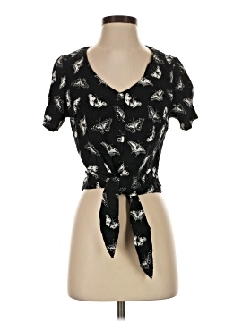 Hot Topic Short Sleeve Blouse (view 1)