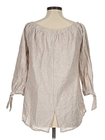 Neiman Marcus 3/4 Sleeve Blouse (view 2)