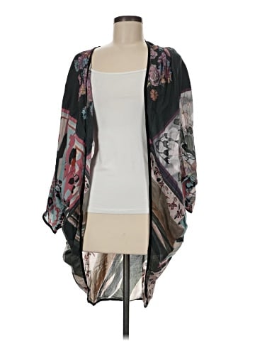 Mahila Cardigan (view 1)