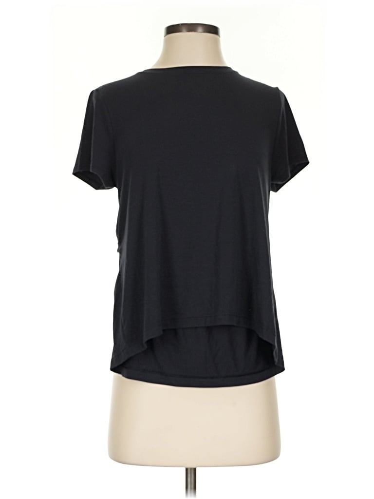 Pre-owned Athleta Active T-shirt In Black