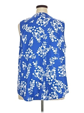 Croft & Barrow Sleeveless Blouse (view 2)