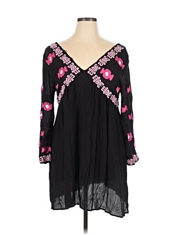 Velzera 3/4 Sleeve Blouse (view 1)