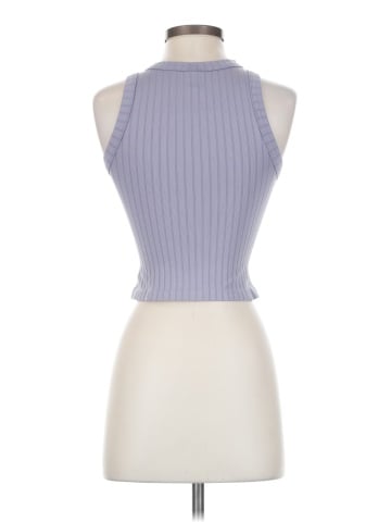 Dynamic Sleeveless Top (view 2)