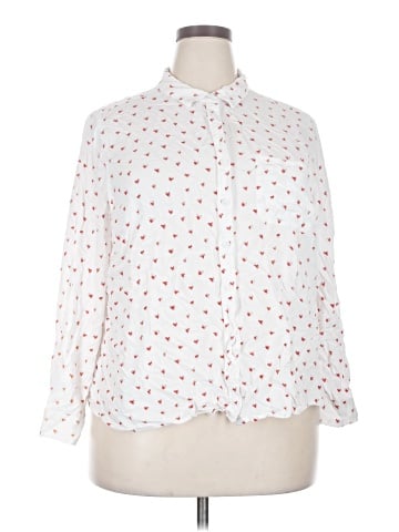 BeachLunchLounge 3/4 Sleeve Blouse (view 1)