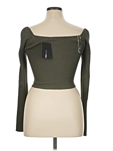 Fashion Nova Long Sleeve T-Shirt (view 2)
