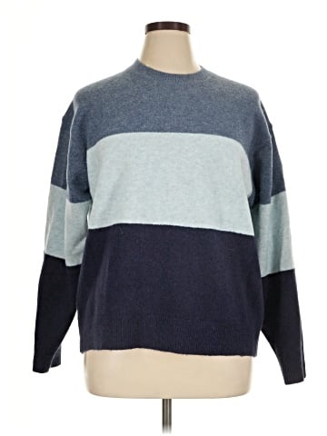 Uniqlo Pullover Sweater (view 1)