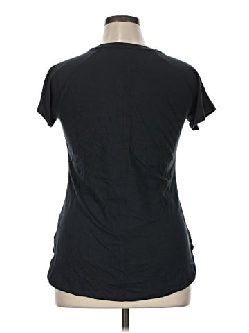 Calia by Carrie Underwood Short Sleeve T-Shirt (view 2)