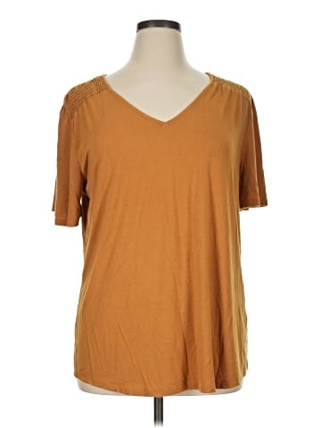 Molly & Isadora Short Sleeve T-Shirt (view 1)