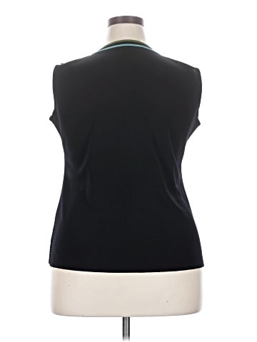 misook Sleeveless T-Shirt (view 2)