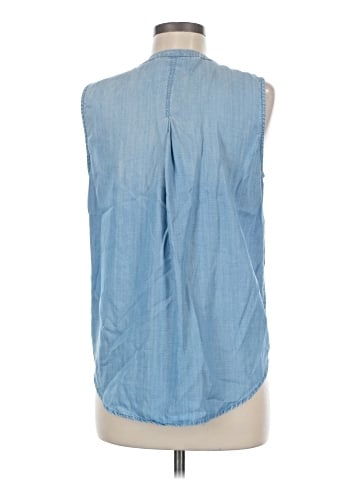 Chico's Sleeveless Button-Down Shirt (view 2)