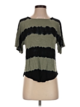 The Limited Outlet Short Sleeve T-Shirt (view 1)
