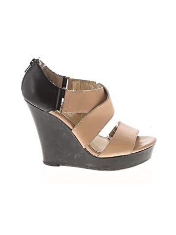 Seychelles Wedges (view 1)