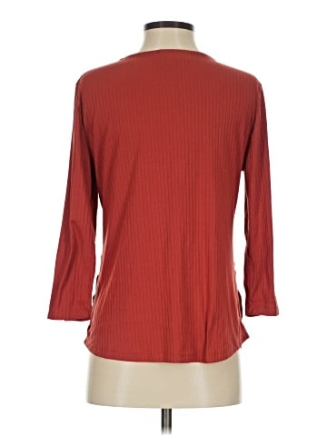 The Pyramid Collection 3/4 Sleeve Top (view 2)