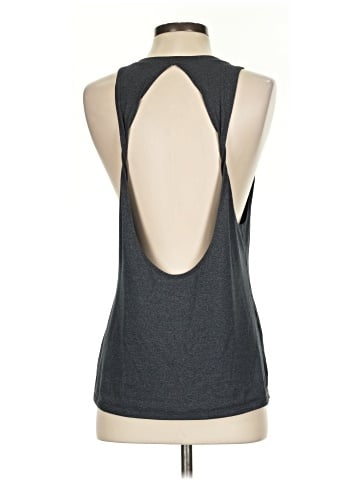 Beyond Yoga Tank Top (view 2)