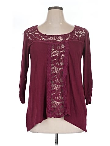 Maurices 3/4 Sleeve T-Shirt (view 1)