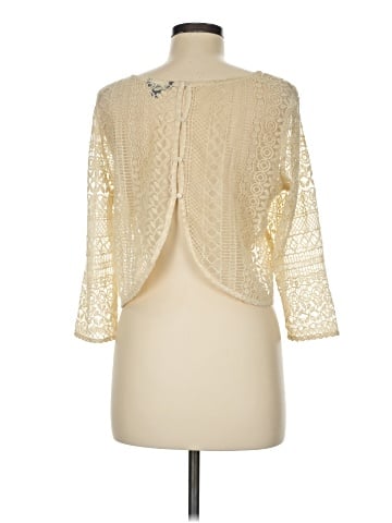 American Eagle Outfitters 3/4 Sleeve Top (view 2)