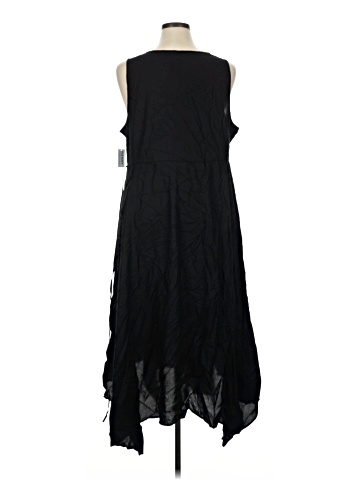 Old Navy Cocktail Dress (view 2)