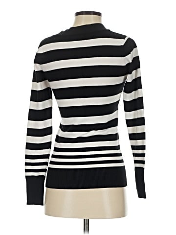 Cache Pullover Sweater (view 2)