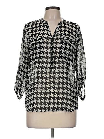 Almost Famous 3/4 Sleeve Blouse (view 1)