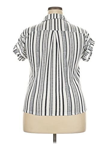 Eden & Olivia Short Sleeve Blouse (view 2)