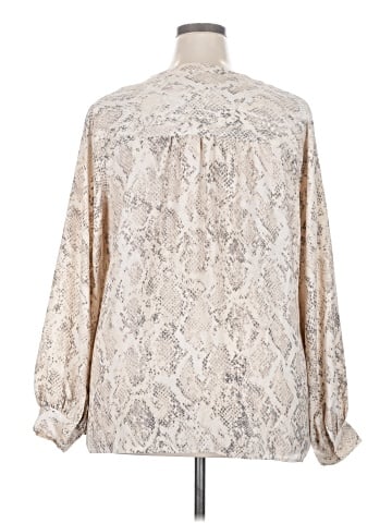 Ava & Viv 3/4 Sleeve Blouse (view 2)