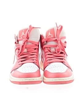 Air Jordan 1 Mid (view 2)