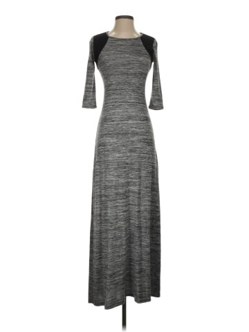 Xhilaration Casual Dress (view 1)