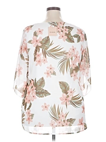 BLOOMCHIC 3/4 Sleeve Blouse (view 2)