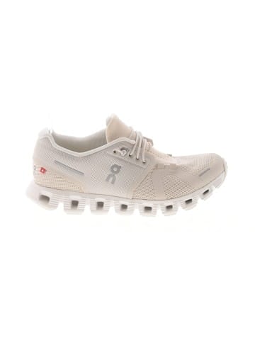 On Cloud Sneakers (view 1)