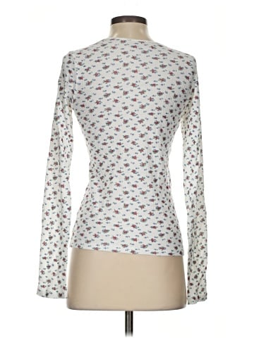 Brandy Melville Long Sleeve T-Shirt (view 2)