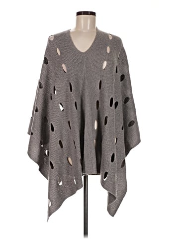 Kerisma Poncho (view 1)