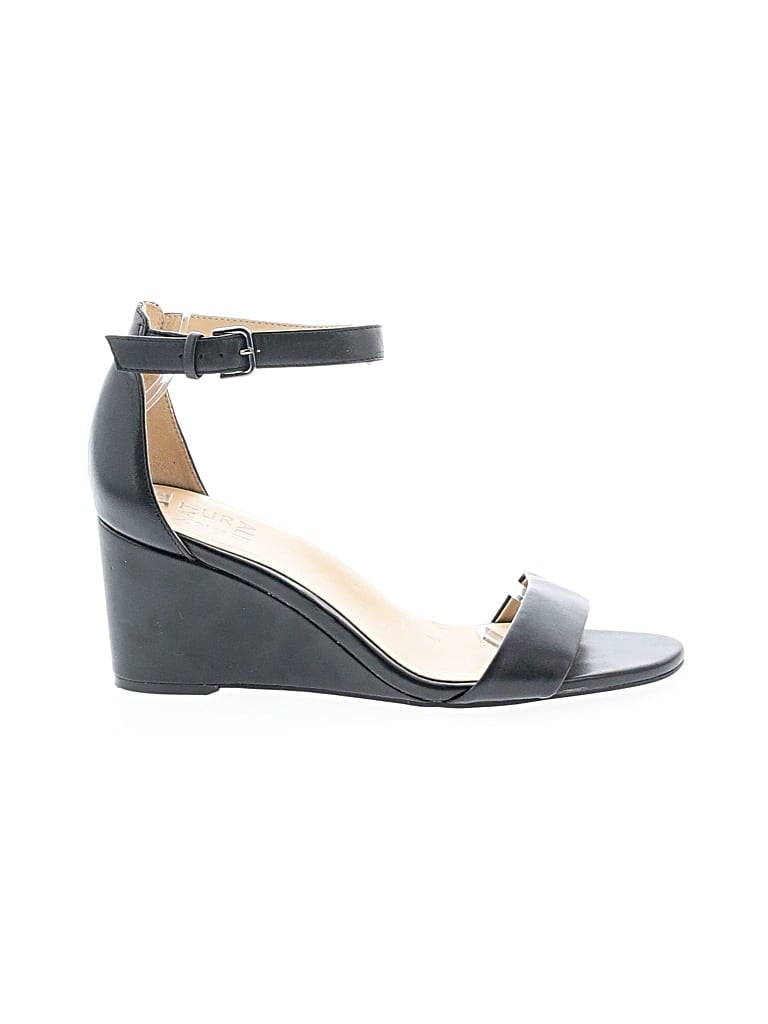 Pre-owned Naturalizer Wedges In Black