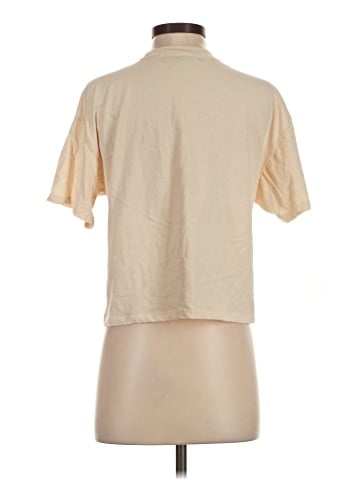 The Vinyl Icons Short Sleeve T-Shirt (view 2)