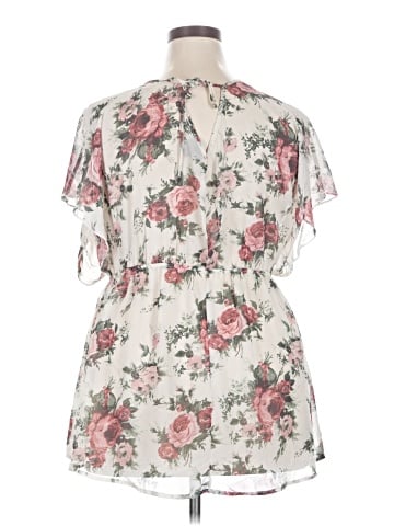 Torrid Short Sleeve Blouse (view 2)