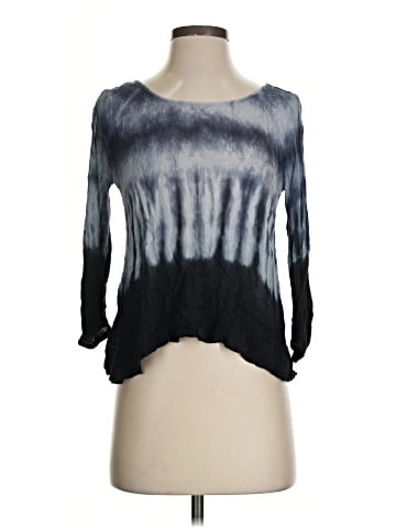 O'Neill 3/4 Sleeve Top (view 1)