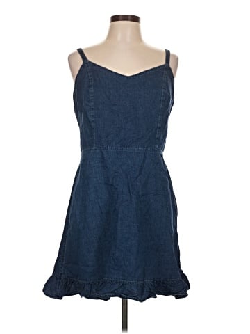 Old Navy Casual Dress (view 1)