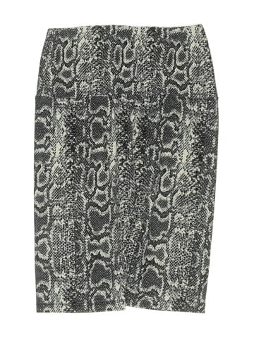 Suzette Shorts (view 2)