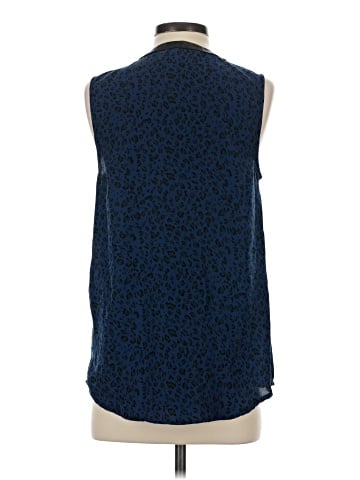 41Hawthorn Sleeveless Blouse (view 2)