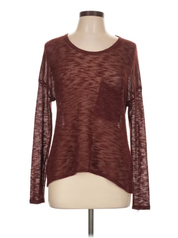 Charlotte Russe Long Sleeve T-Shirt (view 1)